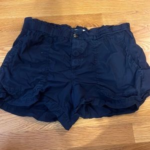 Lou and Grey Size Small Shorts